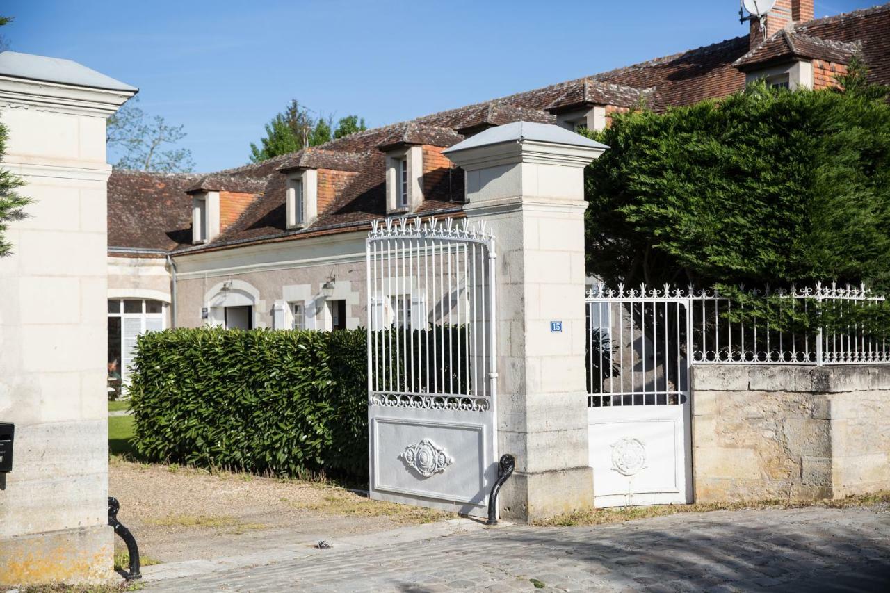 Maison Des Arts Francueil Exterior foto